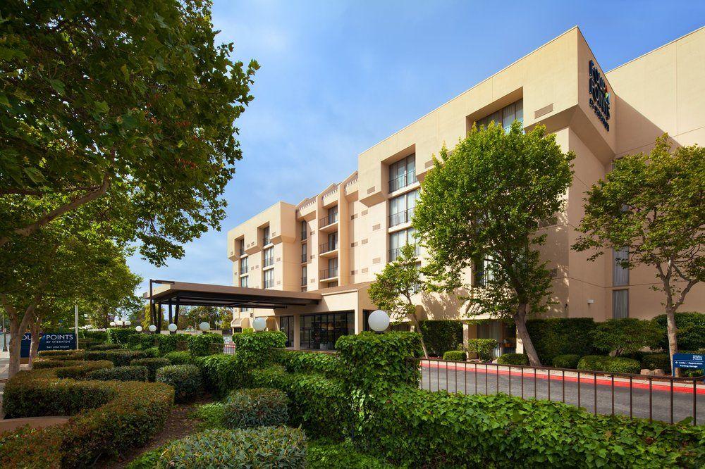 Courtyard San Jose Airport Hotel Екстериор снимка