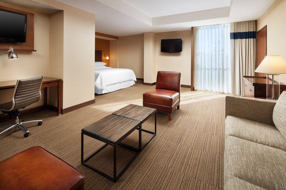 Courtyard San Jose Airport Hotel Екстериор снимка
