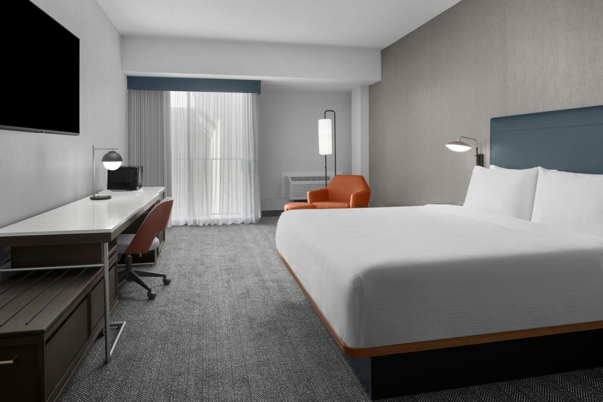 Courtyard San Jose Airport Hotel Екстериор снимка